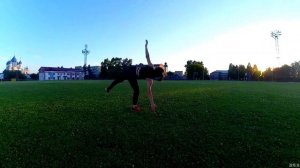 ТОП 8 ЛЁГКИХ АКРОБАТИЧЕСКИХ ЭЛЕМЕНТОВ / ТОП 8 ЛЁГКИХ ТРЮКОВ ДЛЯ НОВИЧКА / ПАРКУР ТРЮКИ / PARKOUR