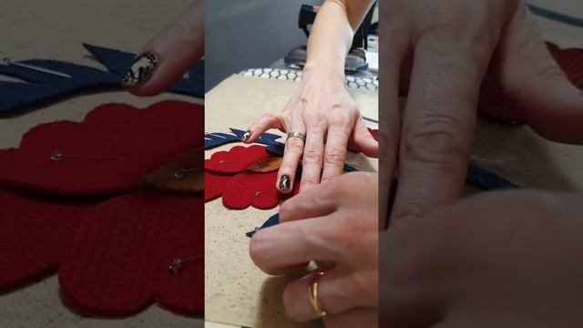 Шьем подушку с аппликацией. Пошагово, легко и просто. Живые мастер-классы JuLiDo. Часть 4 смотреть онлайн