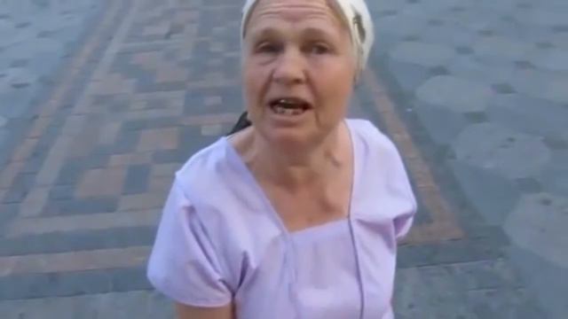 Святой дух высадил с троллейбуса .Свят свят свят смотреть онлайн