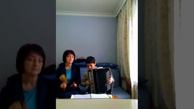 Хонга.Людмила Тавитова с учеником. смотреть онлайн