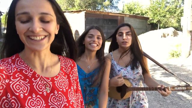 Trio Mandili - Satrpialo смотреть онлайн