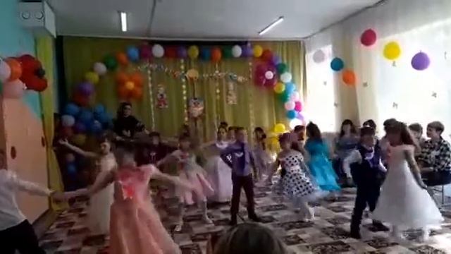 Прощальный Вальс -выпускной. смотреть онлайн