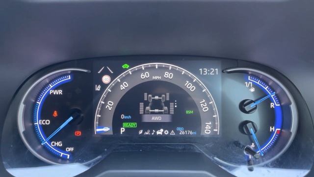 Approved Used Toyota RAV4 Dynamic 2.5VVT-h AWD in Silver Black Roof - DN70AYV - Motor Match Crewe смотреть онлайн