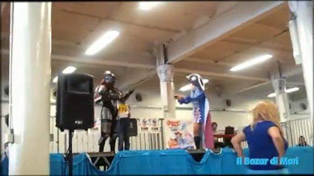 Smack! Genova Comics 2014 Cosplay - Mass Effect / One Piece смотреть онлайн