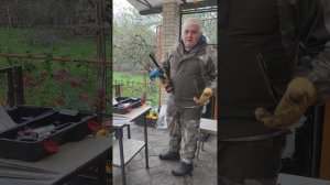 Осень, обрезка деревьев аккумуляторной пилой Krotoff CCS02