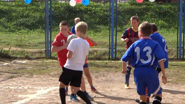 дворовый футбол кузьмолово 2014 смотреть онлайн