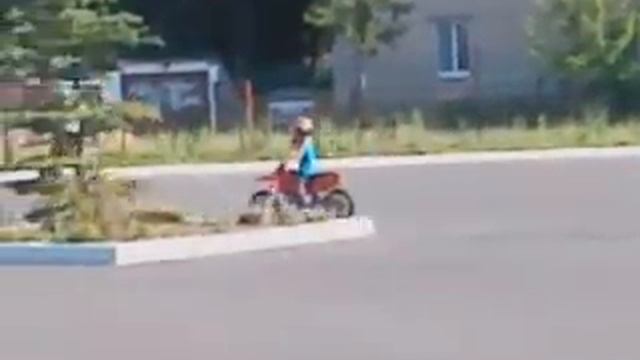 Мото Семен 2года 9 месяцев