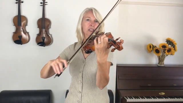 22. Full Moon from Waggon Wheels by Katherine and Hugh Colledge смотреть онлайн