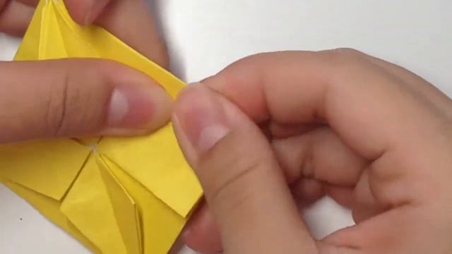 Chrysanthemum Kusudama смотреть онлайн