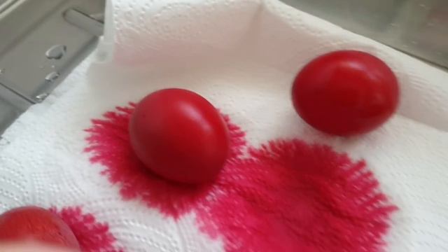 КРАШУ ЯЙЦА🍓МОЙ НОВЫЙ МАНИКЮР💅ВСЕМ ПРЕКРАСНОГО НАСТРОЕНИЯ🤗😚🌺