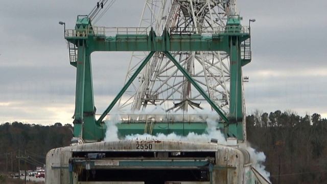 Phosphate Mine 2550 Dragline Mast and Boom - Controlled Demolition, Inc. смотреть онлайн