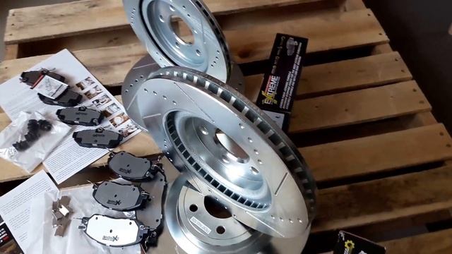 Тормозные диски с перфорацией (комплект с тормозными колодками) для Ford Mustang в Autozap.by смотреть онлайн