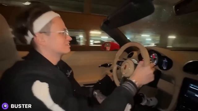 БУСТЕР ПОДАРИЛ МАШИНУ КОРЕШУ, ЛЕГЕНДАРНУЮ БМВ! смотреть онлайн