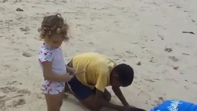 On beach Macao смотреть онлайн