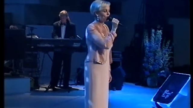 Katri Helena - Älä Elämää Pelkää / Tule Luo (Live -95) смотреть онлайн