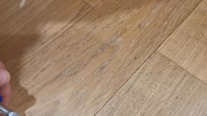Удаление царапин на паркете