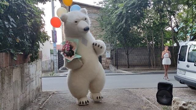 18.08.22 - Медвежье поздравление из Москвы смотреть онлайн