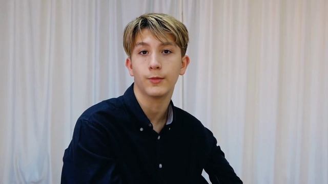 Стихотворение "Удивительный человек" З. Горн. Читает Семён Бережной. смотреть онлайн