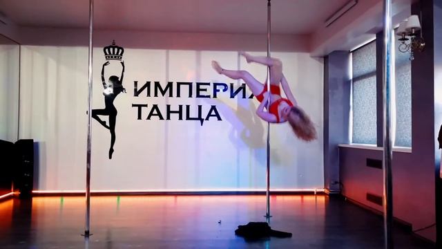 Танец "Борьба с самим собой" | Ученица студии смотреть онлайн