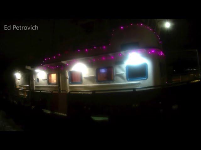 Мост в Самарской обл.11.01.22.Катамаран на рейде,пробиваемся по торосам.Tolyatti-Klimovka Bridge.