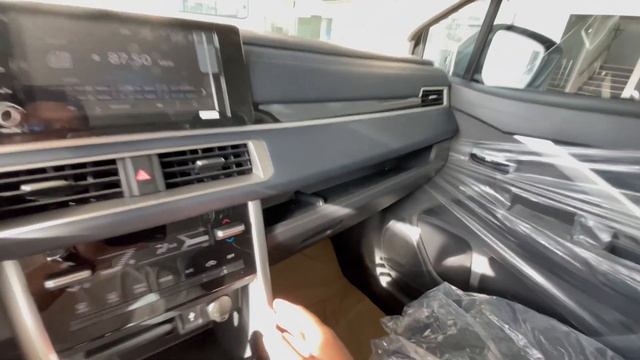 2023 Mitsubishi Xpander Cross || FULL TOUR REVIEW смотреть онлайн