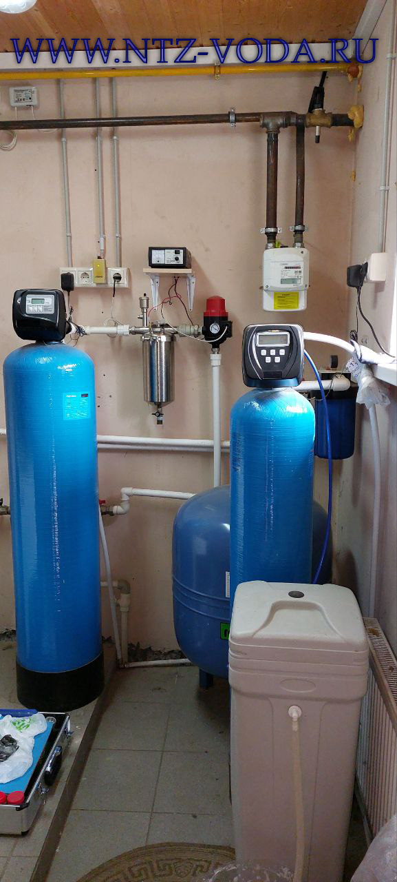 НЕ УХОДИТ СОЛЬ из солевого бака! Решение проблемы. Скважина (70 м.). Железо - 7 мг. смотреть онлайн