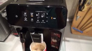 Кофемашина Philips EP1220 не дорого, но практично