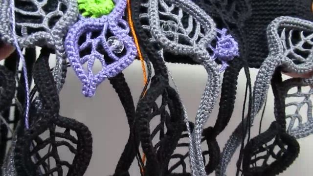 Подвески в виде листочков пришила вроде бы все смотреть онлайн