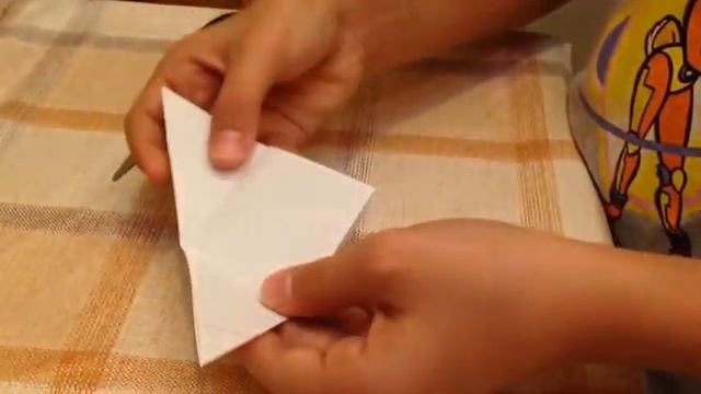 Как сделать бумажный мячик))) смотреть онлайн