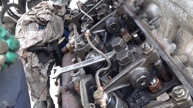 замена маслосъемных колпачков ЯМЗ без снятия и разбора головки смотреть онлайн