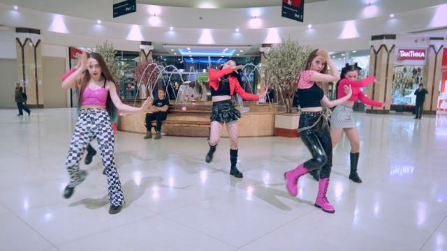 [K-POP IN PUBLIC] ITZY (있지) - LOCO cover by New★Nation смотреть онлайн