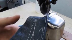 Колонковая швейная машина PFAFF ПФАФ 491