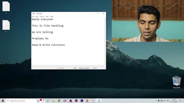 Writing in a Text File Exercise - Copy Data, Convert to TITLE, Capitalize, Replace Char in Text Fil смотреть онлайн