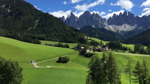 Santa Maddalena, Val di Funes, Dolomites, Italy смотреть онлайн