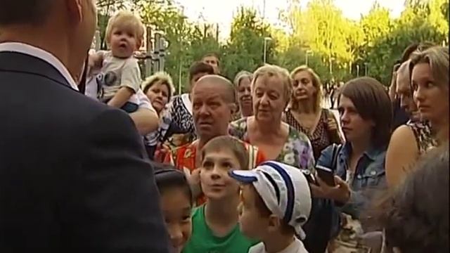 Осмотр работ по обустройству дворов в районе Бибирево смотреть онлайн