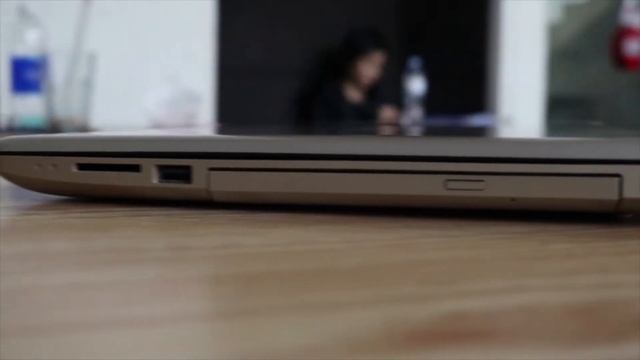 [TVC]: Laptop HP 15 BS 622TX смотреть онлайн