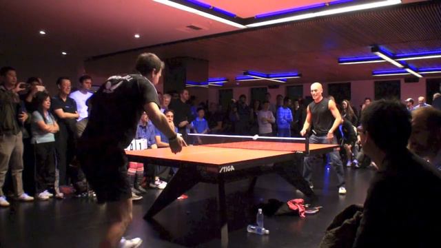 Timo Boll vs Adoni Maropis смотреть онлайн