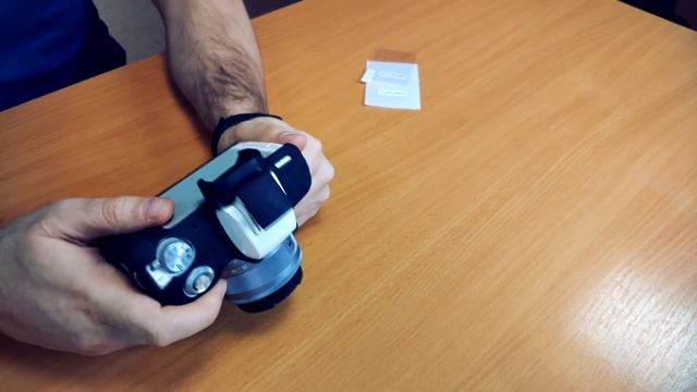 Силиконовый чехол и защитное стекло для Canon EOS M50 смотреть онлайн