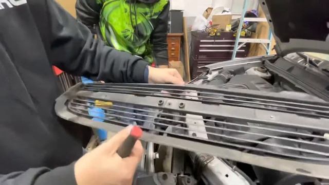 Chevy Cobalt Headlight install and plastic restoration // Project Snowbalt смотреть онлайн
