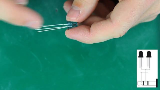 Как сделать универсальный пульт ДУ своими руками How to make a DIY universal remote control смотреть онлайн