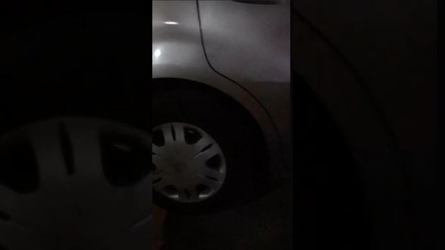 2009 Honda Fit GE6 Walkaround смотреть онлайн