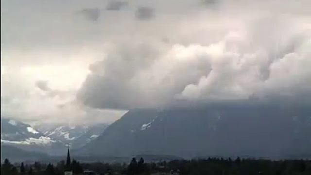 2013-4-22, Webcam BernerOberland смотреть онлайн