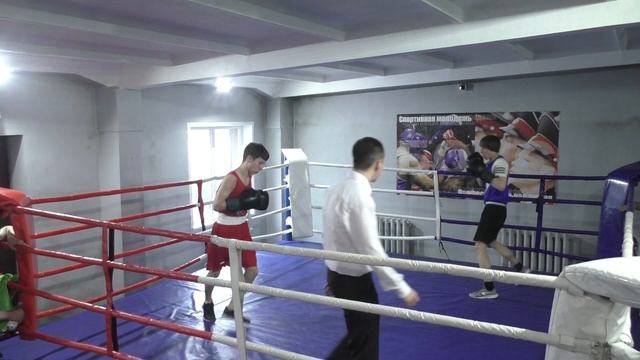 Корнилов Дмитрий 2000г.  60кг – Моденов Игорь 2001г.  60кг