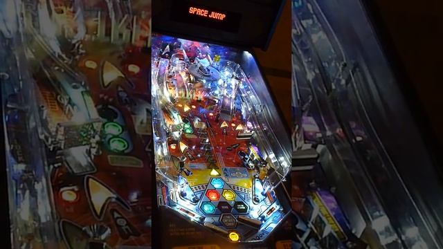Stern Star Trek Pinball Game Play Video Part 1. смотреть онлайн