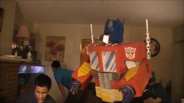 Optimus Prime Harlem Shake смотреть онлайн