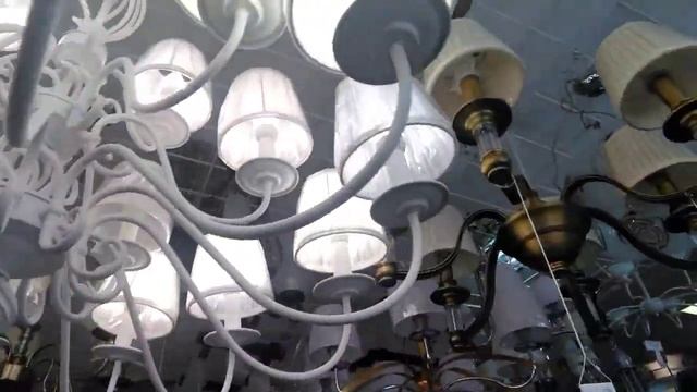 ОБЗОР ЛЮСТРЫ! ОЧЕНЬ КРАСИВЫЕ ЛЮСТРЫ! МОДНЫЕ ЛЮСТРЫ 2019 года! ШИКАРНЫЕ ЛЮСТРЫ ! смотреть онлайн