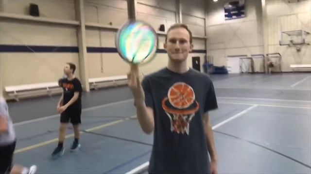Holo hoops basketball vs bridgestone basketball! смотреть онлайн