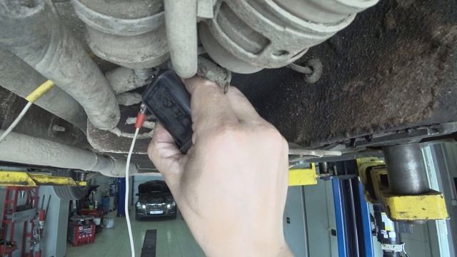 Mercedes Benz W124 глохнет на ходу, не набирает обороты смотреть онлайн