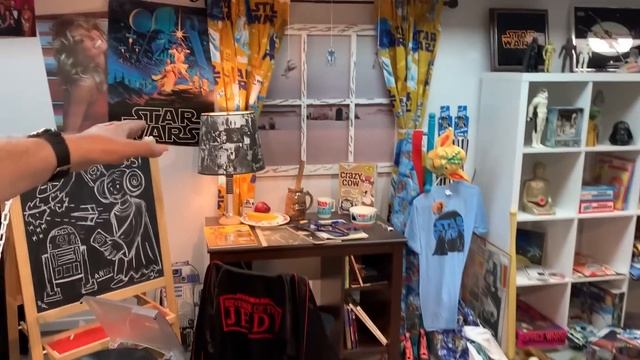 Biggest Star Wars Collection! - Guinness World Records смотреть онлайн