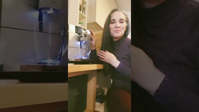 Reviewing the Jura ENA8 Coffee Machine смотреть онлайн